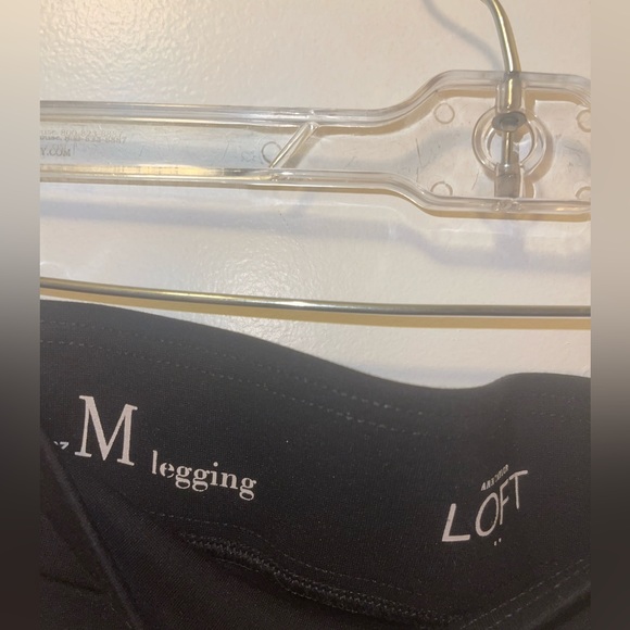 LOFT Black leggings - Picture 3 of 3